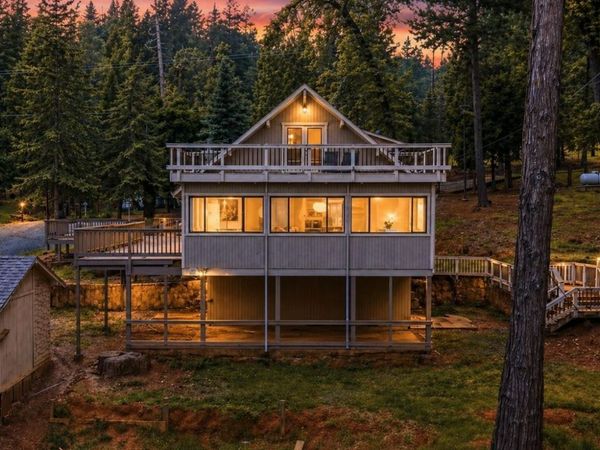 4061 Cedar Dr, Georgetown, CA 95634