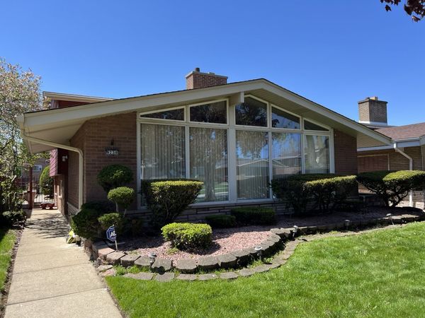 9238 S Constance Avenue , Chicago, IL 60617