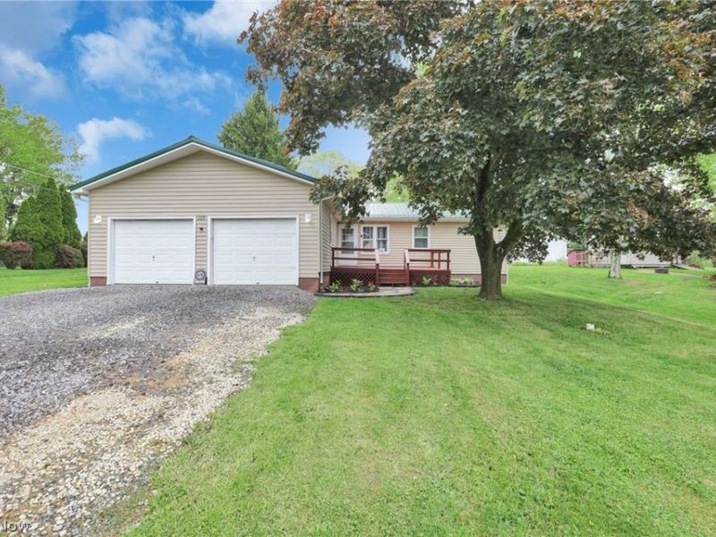 111 Greenbrier Drive, Byesville, OH 43723 Photo 3