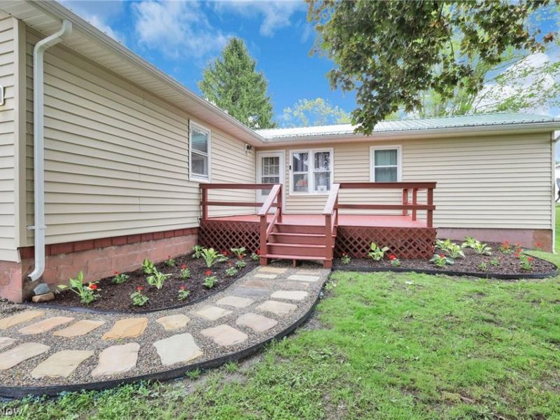 111 Greenbrier Drive, Byesville, OH 43723 Photo 6