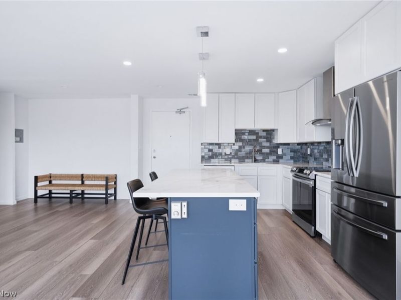 12520 Edgewater Drive , Unit 1009, Lakewood, OH 44107 Photo 13