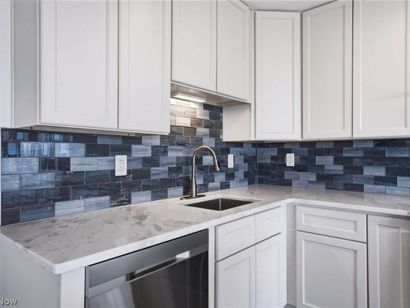 12520 Edgewater Drive , Unit 1009, Lakewood, OH 44107 Photo 18