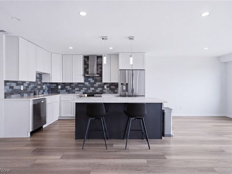 12520 Edgewater Drive , Unit 1009, Lakewood, OH 44107 Photo 8