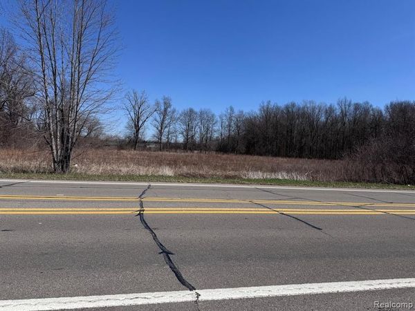 VAC Sibley Road , Romulus, MI 48174