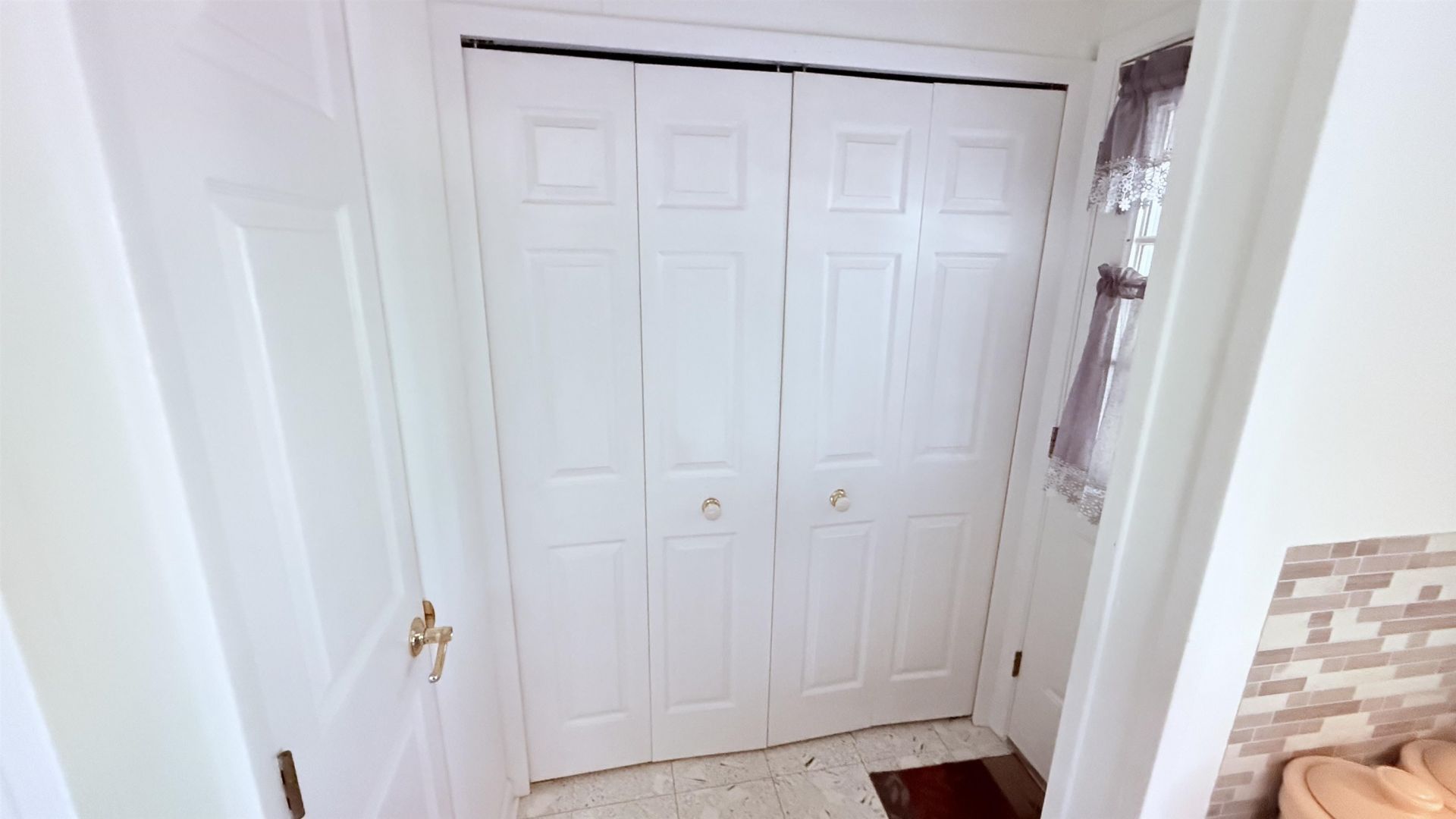 903 Winston Trail Photo 24