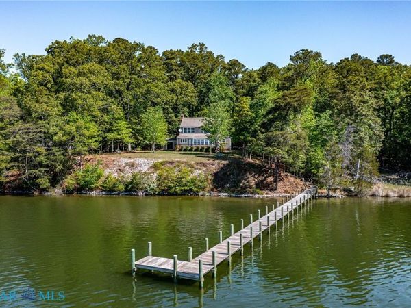 1121 Browns Lane, Lancaster, VA 22503