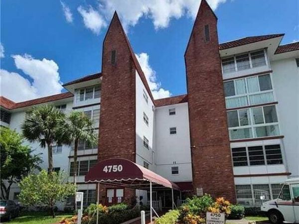 4750 NW 22nd Court, Unit 502, Lauderhill, FL 33313