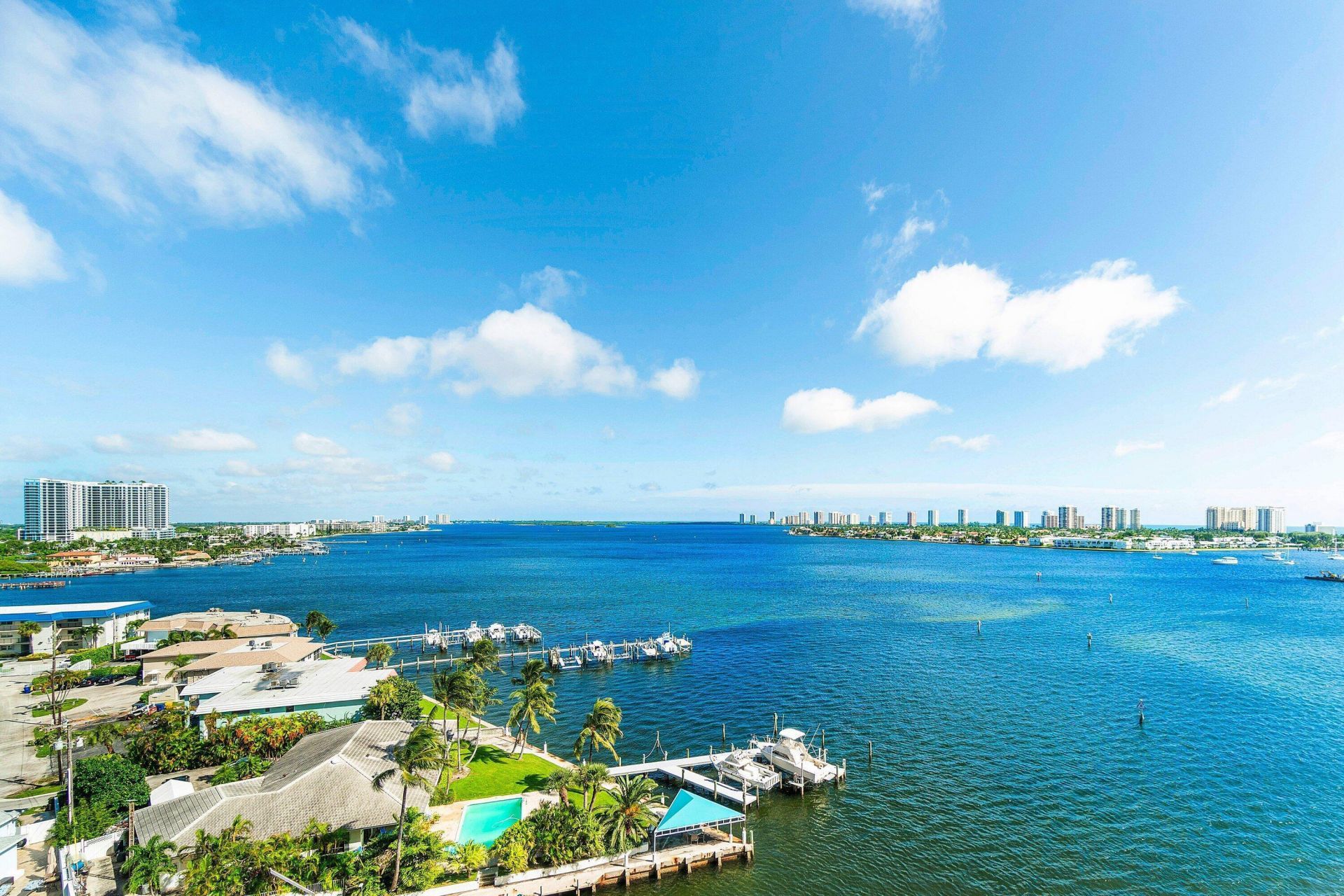 2650 Lake Shore Drive, Unit 1005, Riviera Beach, FL 33404 Photo