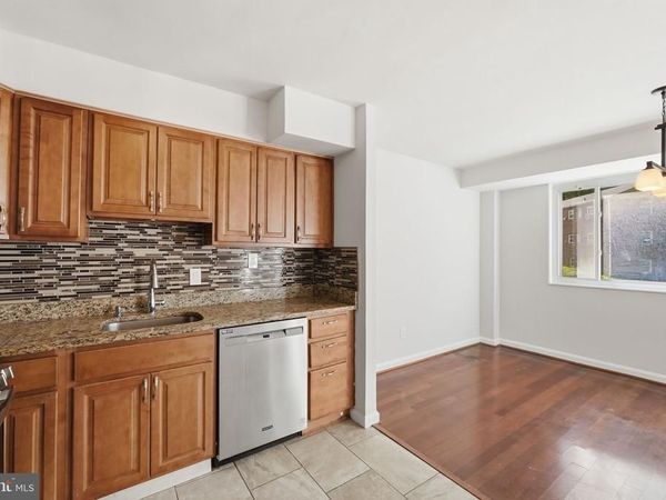 95 E WAYNE AVENUE, Unit 101, SILVER SPRING, MD 20901