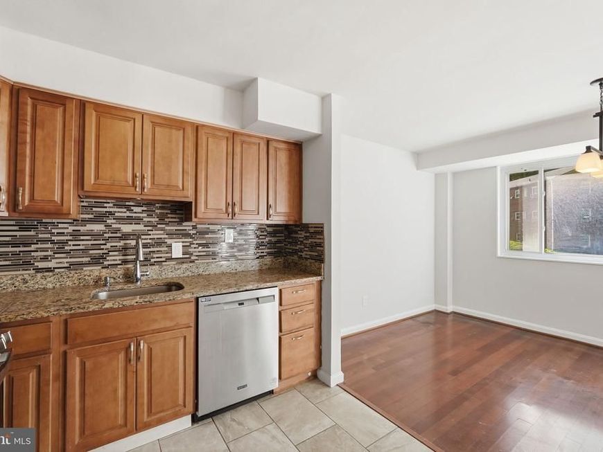 95 E Wayne Avenue, Unit 101, Silver Spring, MD 20901 Main Photo
