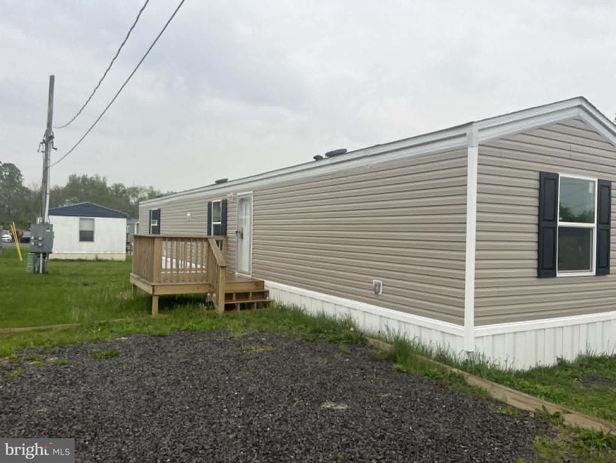 61 Saint Clairs Village , Morgantown, WV 26505 Main Photo