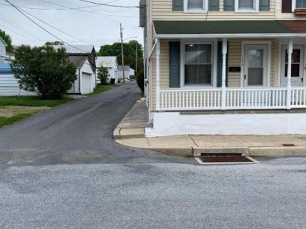 104 N MAPLE STREET, KUTZTOWN, PA 19530