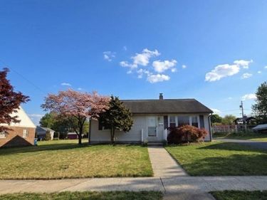 2804 GARFIELD AVENUE, READING, PA 19609