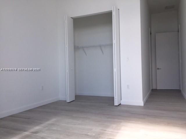 45 SW 9th St , Unit 4906, Miami, FL 33130 Photo