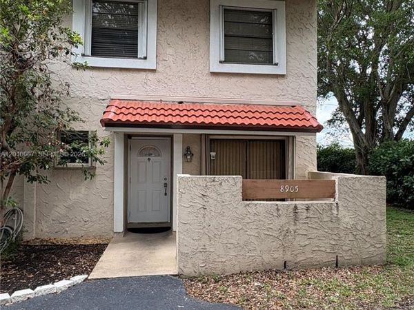 8905 NW 38th Dr , Unit 4, Coral Springs, FL 33065