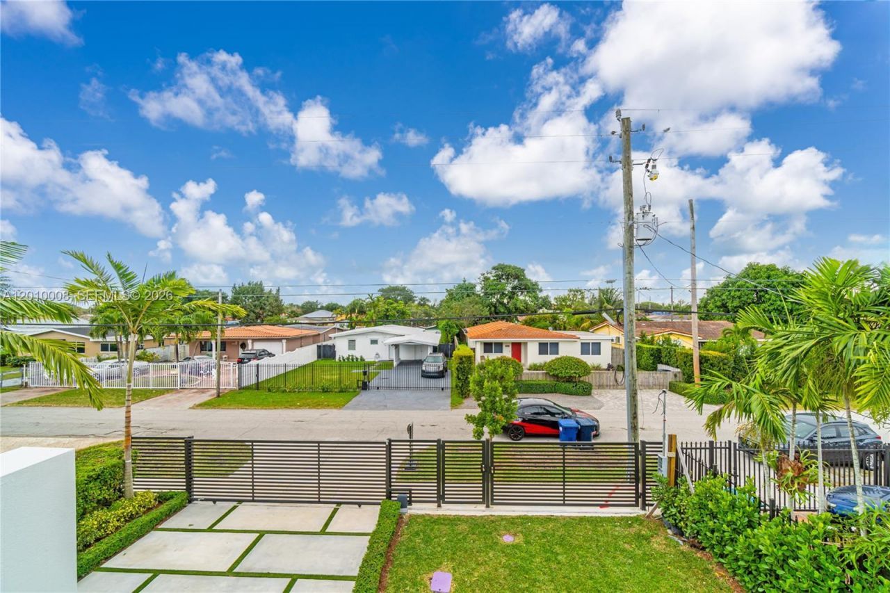 6535 SW 26th St , Miami, FL 33155 Photo