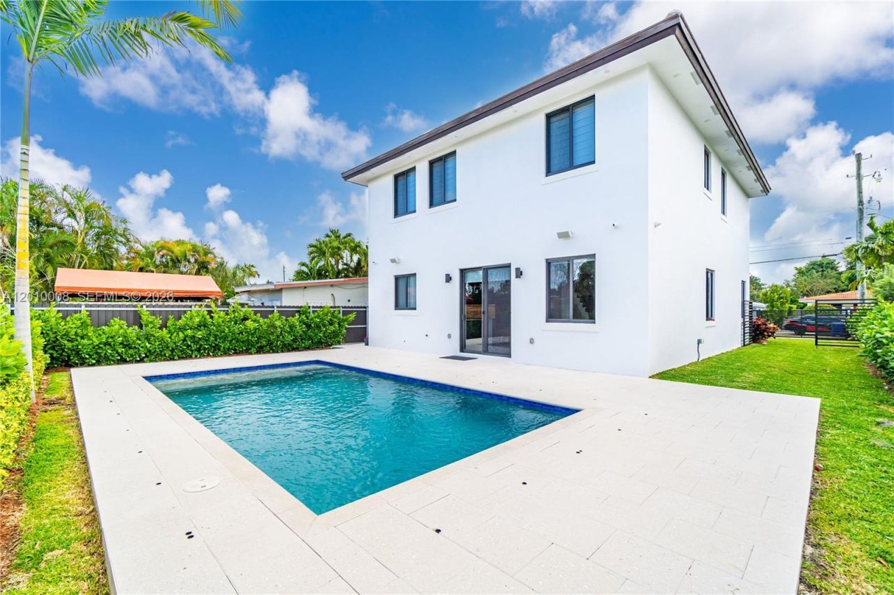 6535 SW 26th St , Miami, FL 33155 Photo