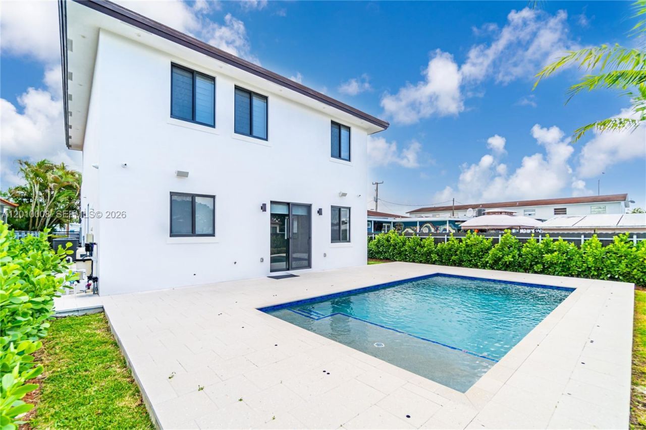 6535 SW 26th St , Miami, FL 33155 Photo