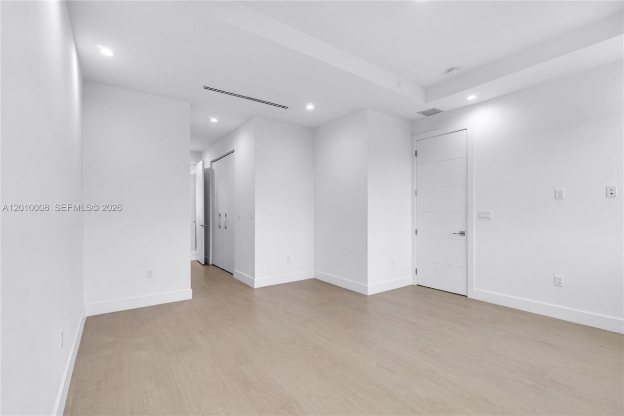 6535 SW 26th St , Miami, FL 33155 Photo