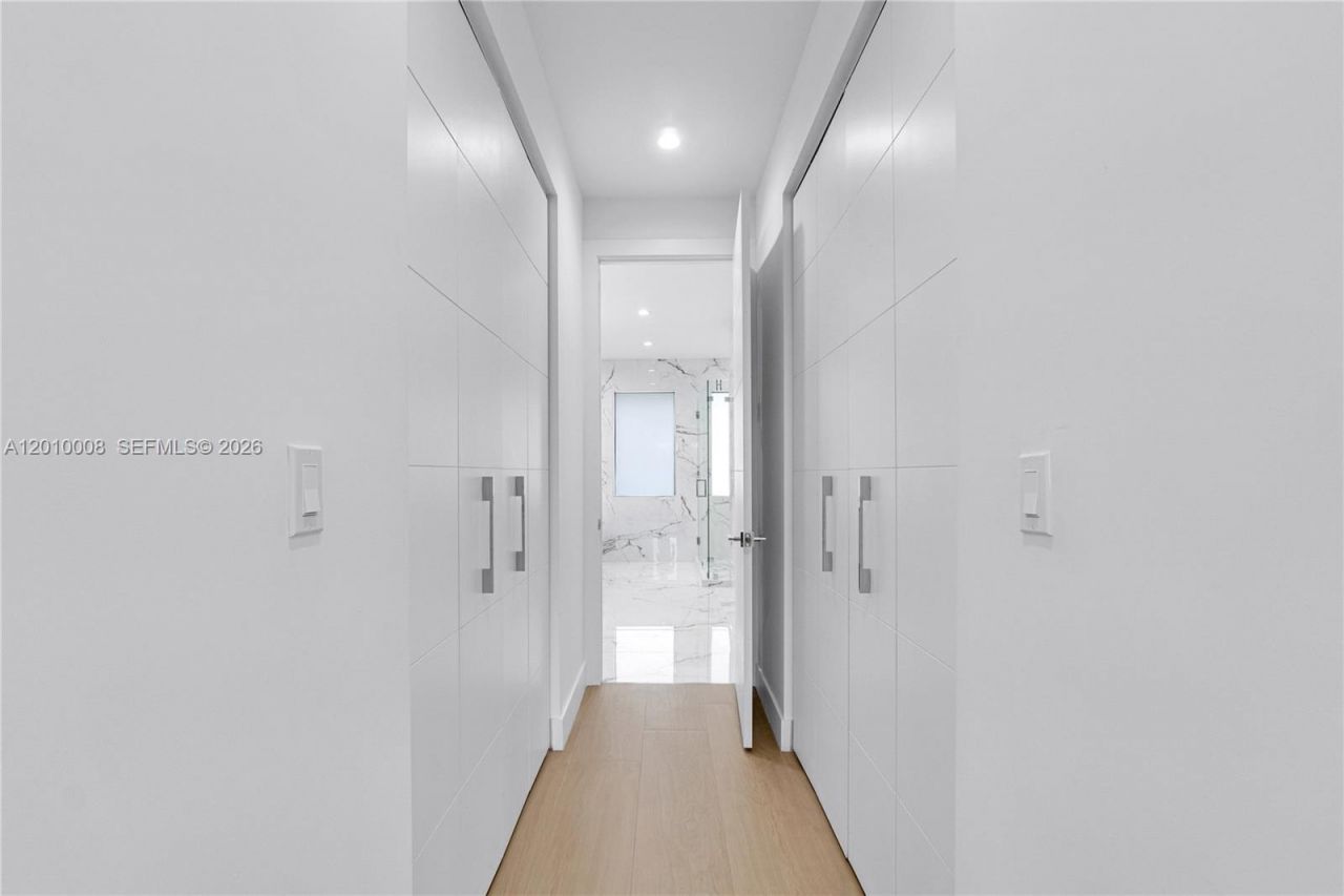 6535 SW 26th St , Miami, FL 33155 Photo