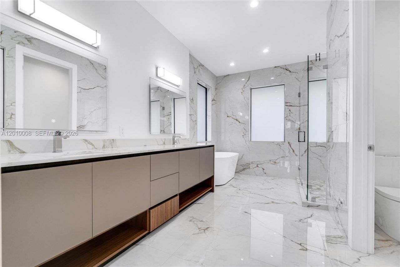 6535 SW 26th St , Miami, FL 33155 Photo