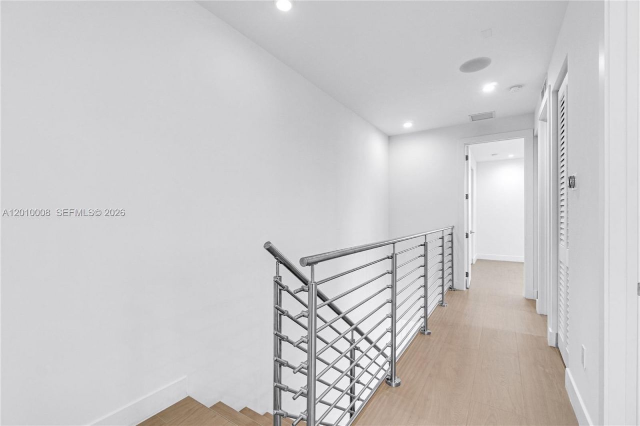 6535 SW 26th St , Miami, FL 33155 Photo