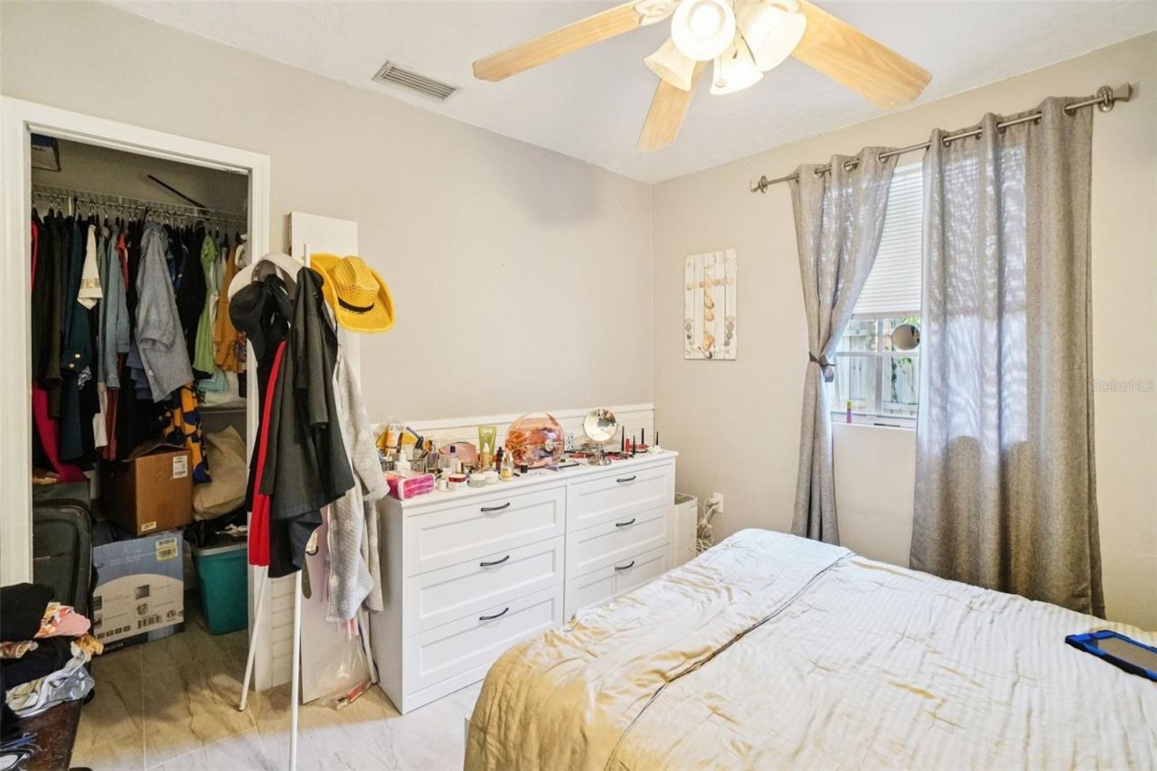 162 SE Lincoln Circle N, Saint Petersburg, FL 33703 Photo
