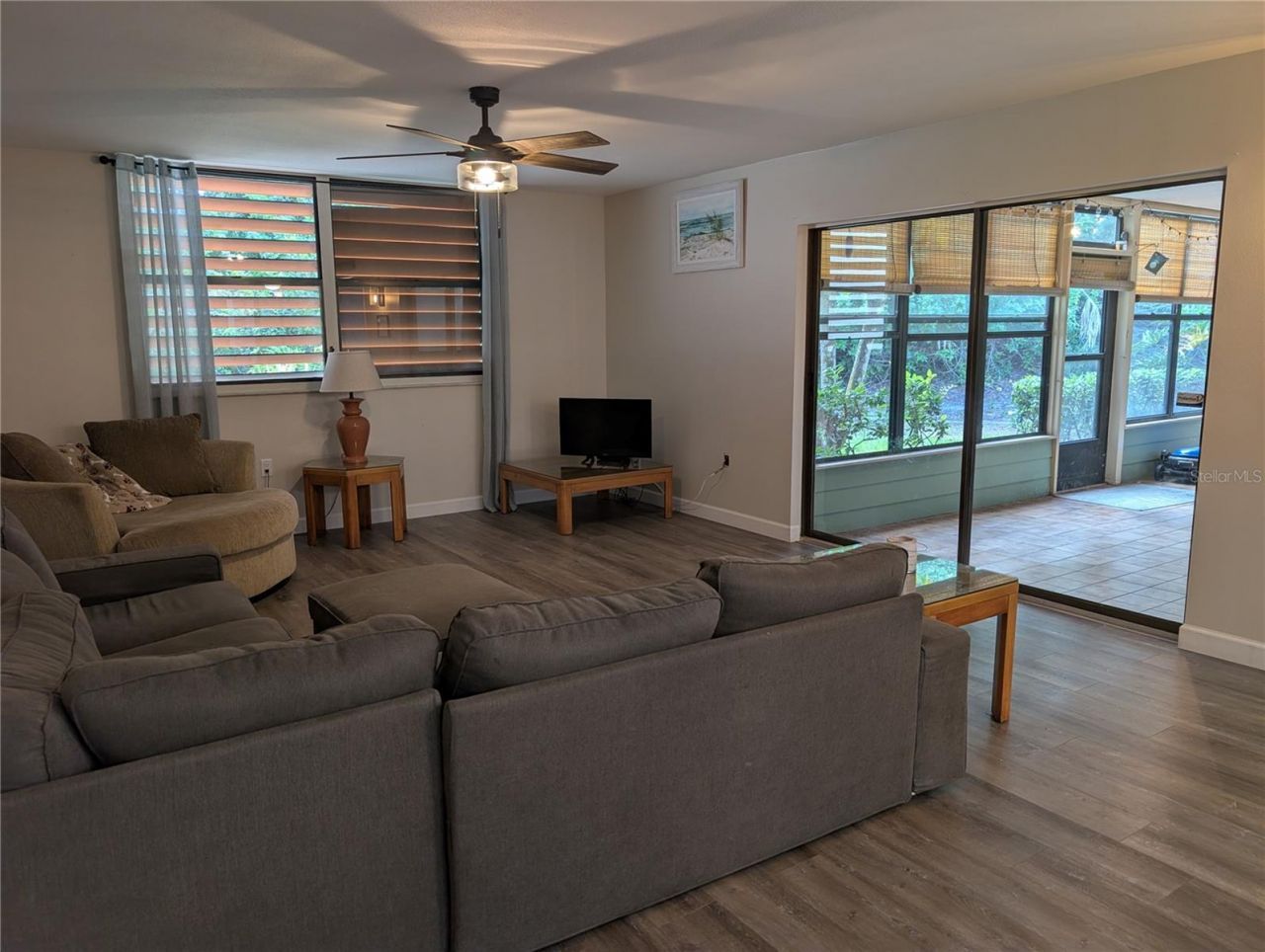 135 Wild Palm Drive , Bradenton, FL 34210 Photo