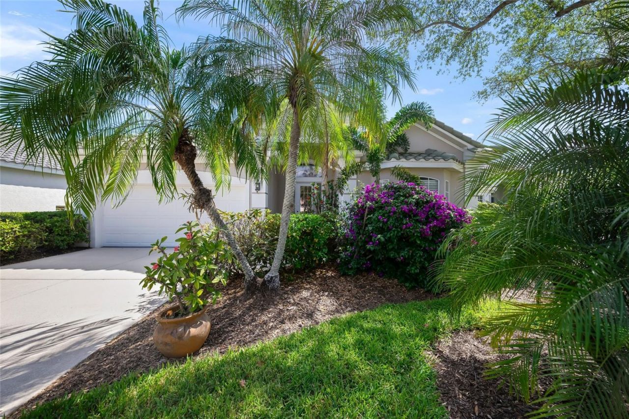 6923 Lennox Place, University Park, FL 34201 Photo