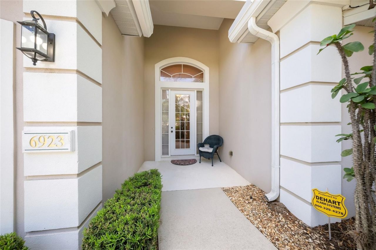 6923 Lennox Place, University Park, FL 34201 Photo