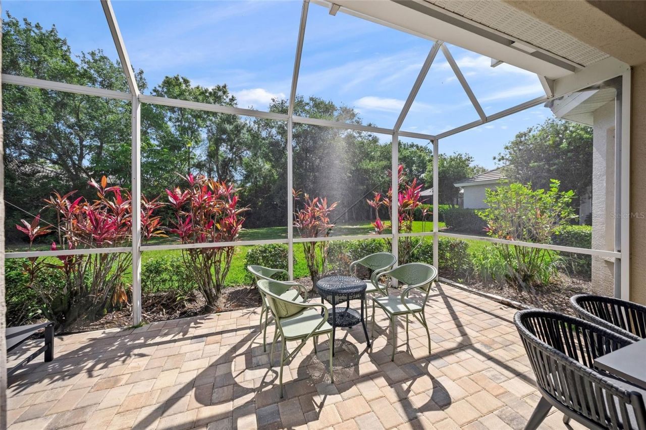 6923 Lennox Place, University Park, FL 34201 Photo