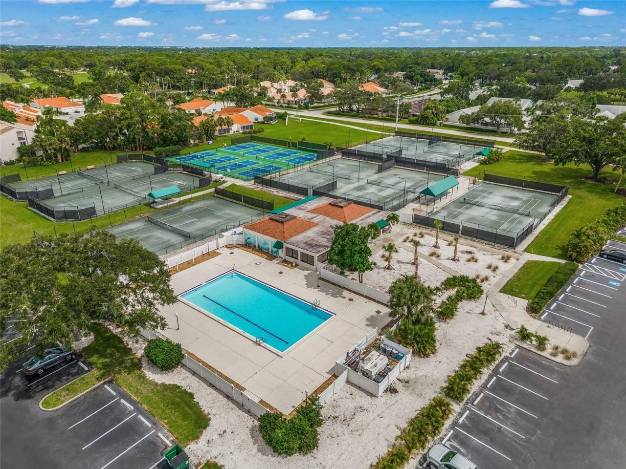 6923 Lennox Place, University Park, FL 34201 Photo