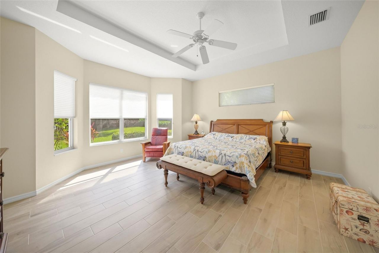 6923 Lennox Place, University Park, FL 34201 Photo
