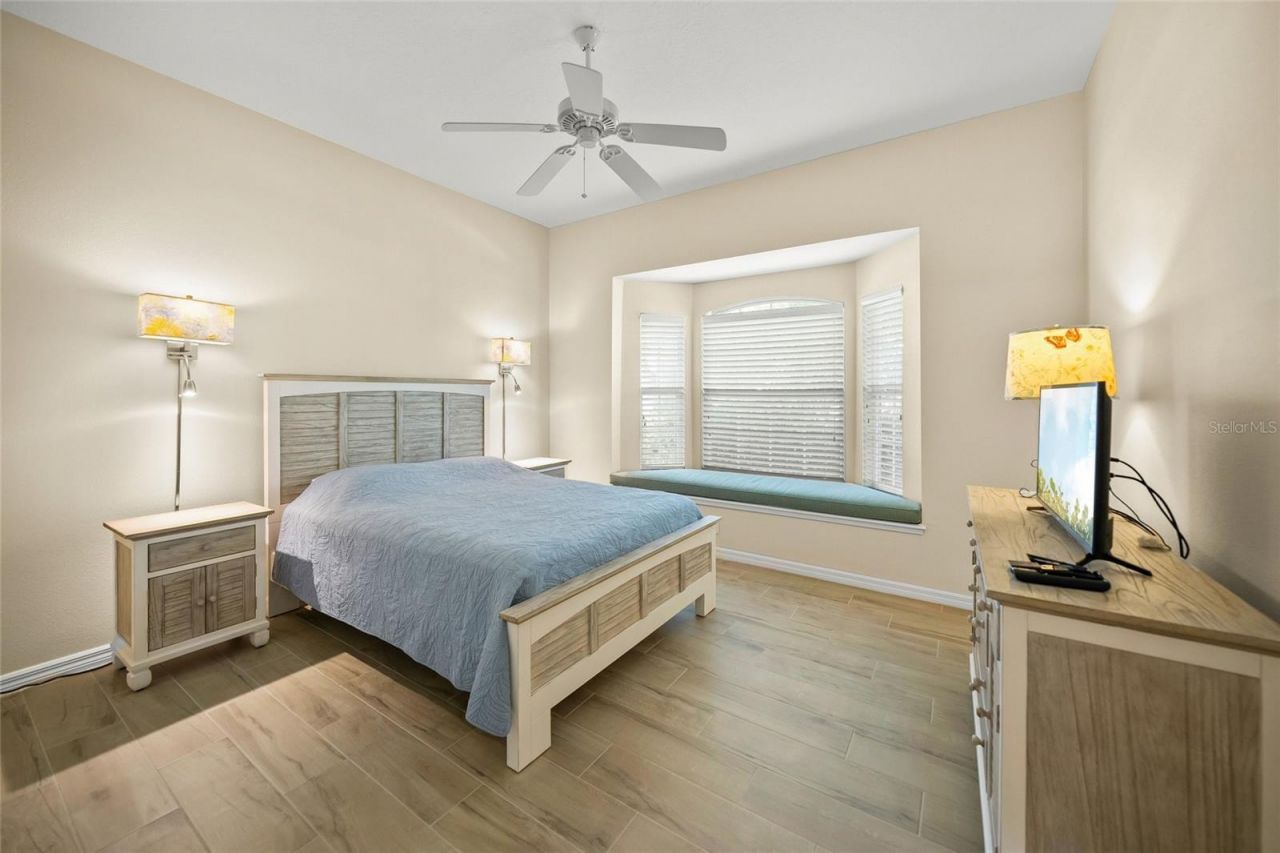6923 Lennox Place, University Park, FL 34201 Photo