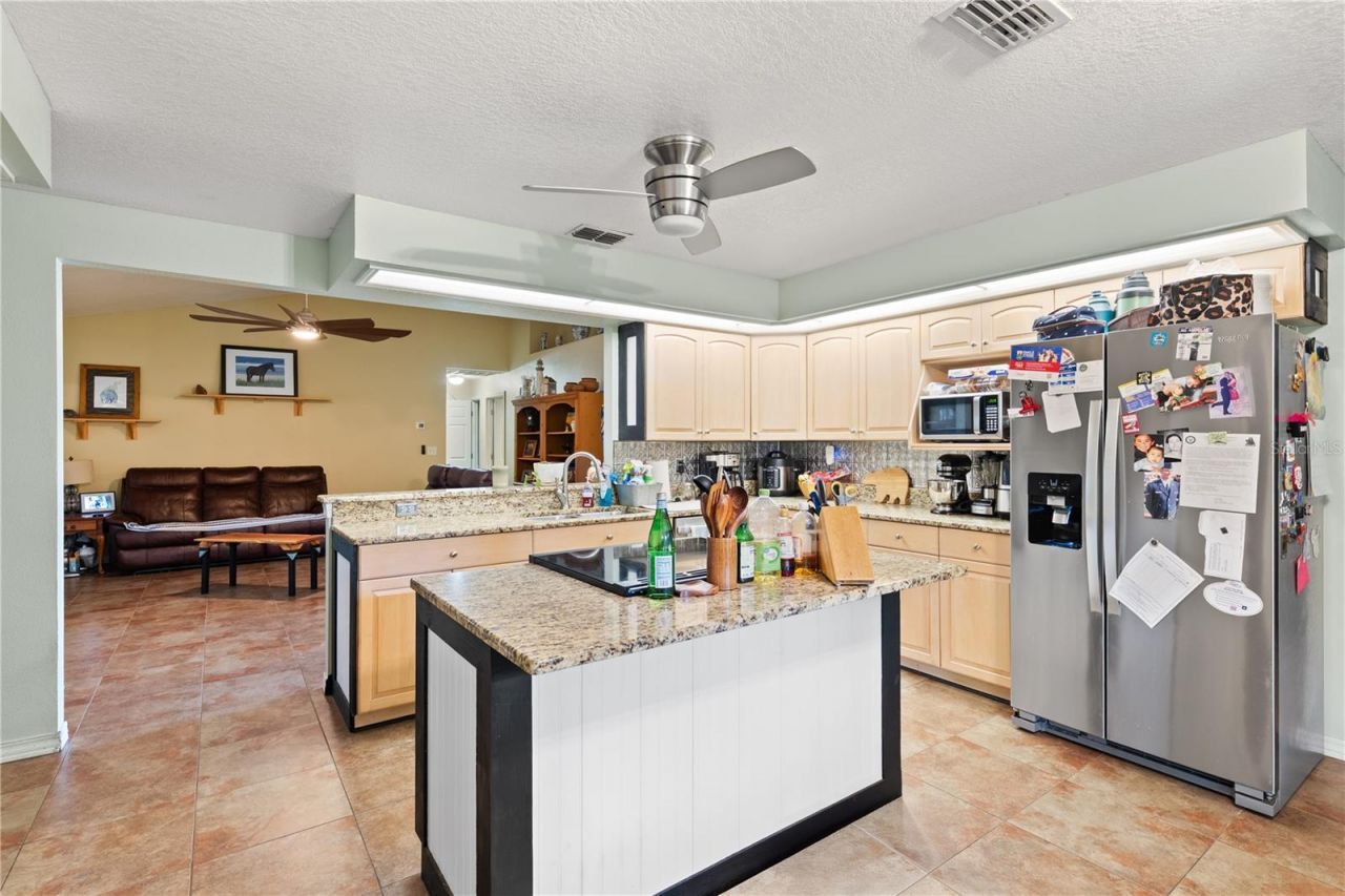 2121 Wildwood Ln, Auburndale, FL 33823 Photo