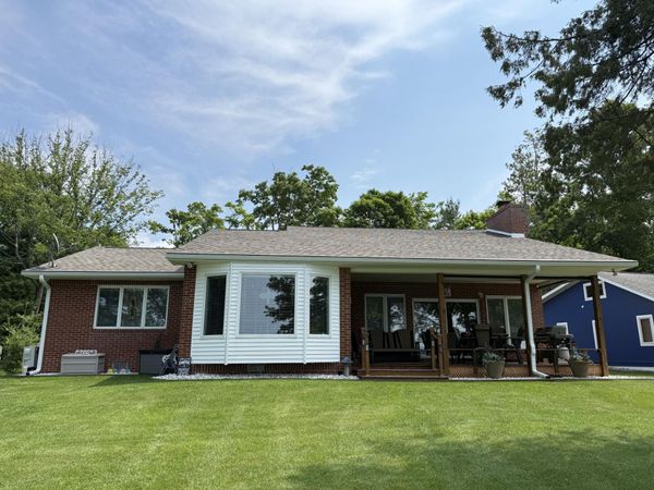 516 W Shoreview Lane, Indian River, MI 49749