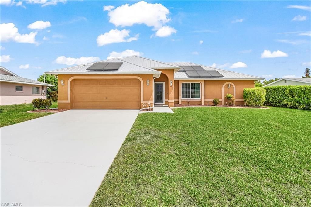 1215 SE 27th St, Cape Coral, FL 33904 Photo