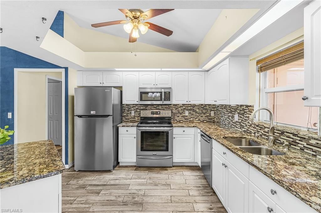 1215 SE 27th St, Cape Coral, FL 33904 Photo