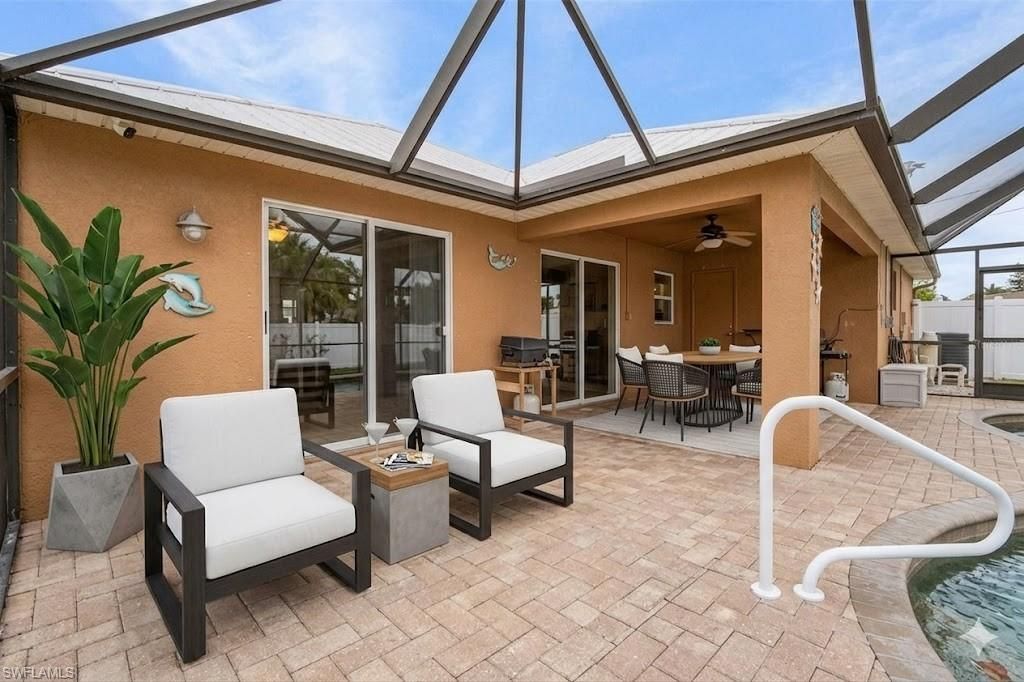 1215 SE 27th St, Cape Coral, FL 33904 Photo