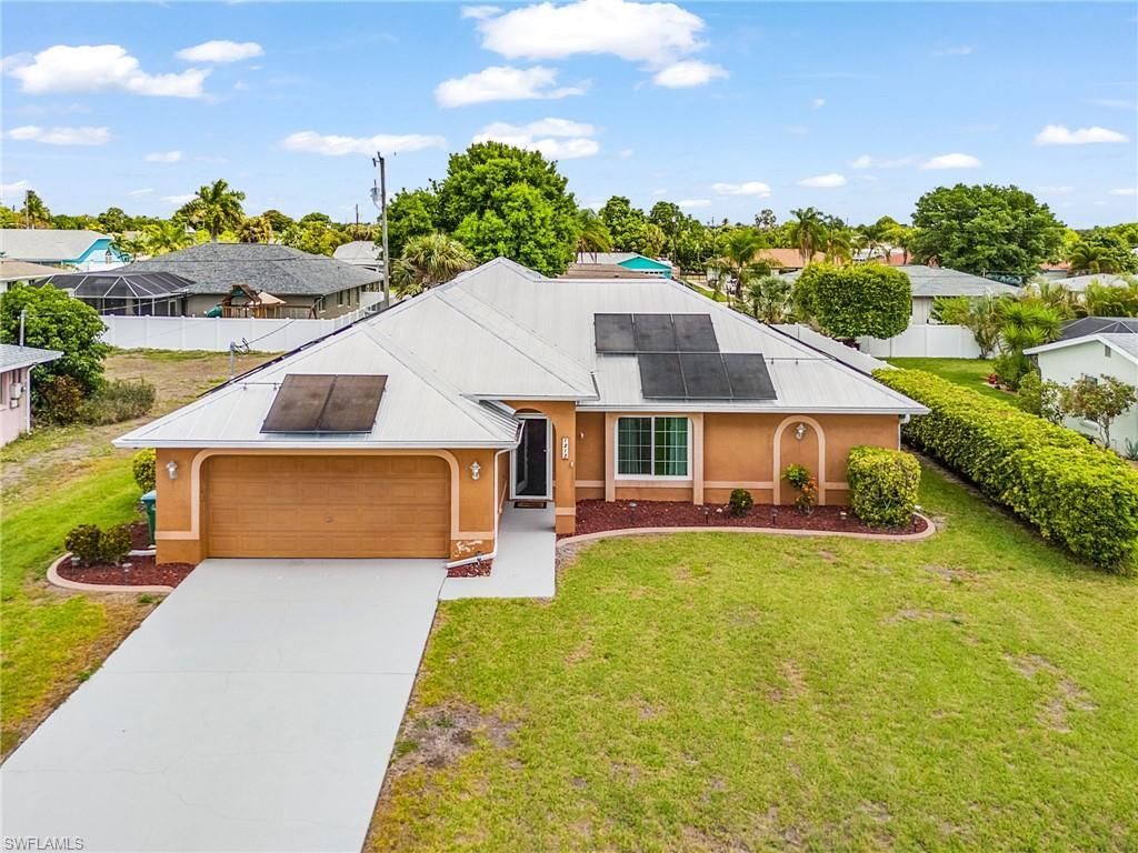 1215 SE 27th St, Cape Coral, FL 33904 Photo
