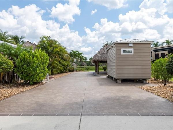 5221 Marsh Mallow TRL, FORT MYERS, FL 33905