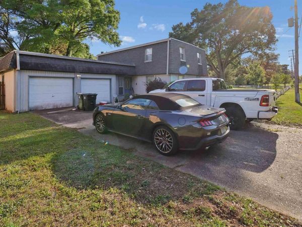 5711 Tonawanda Dr, Pensacola, FL 32506
