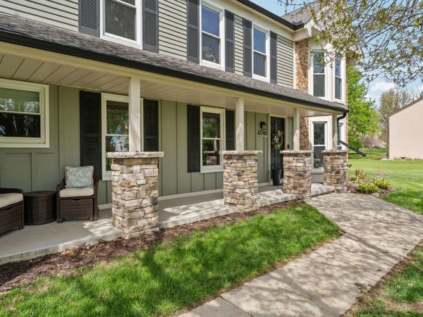 6790 Heatheridge Drive, Saline, MI 48176