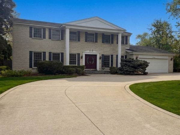 2130 Magnolia Lane, Highland Park, IL 60035