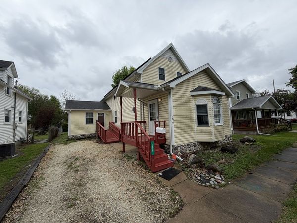 226 E Orleans Street, Paxton, IL 60957
