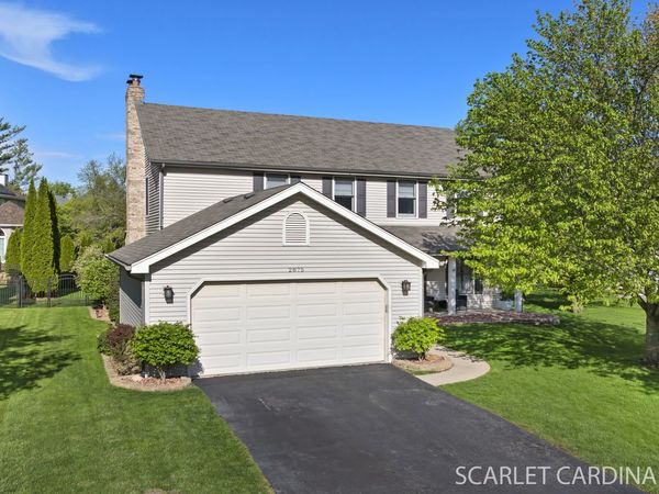 2875 Carriage Way , Aurora, IL 60504