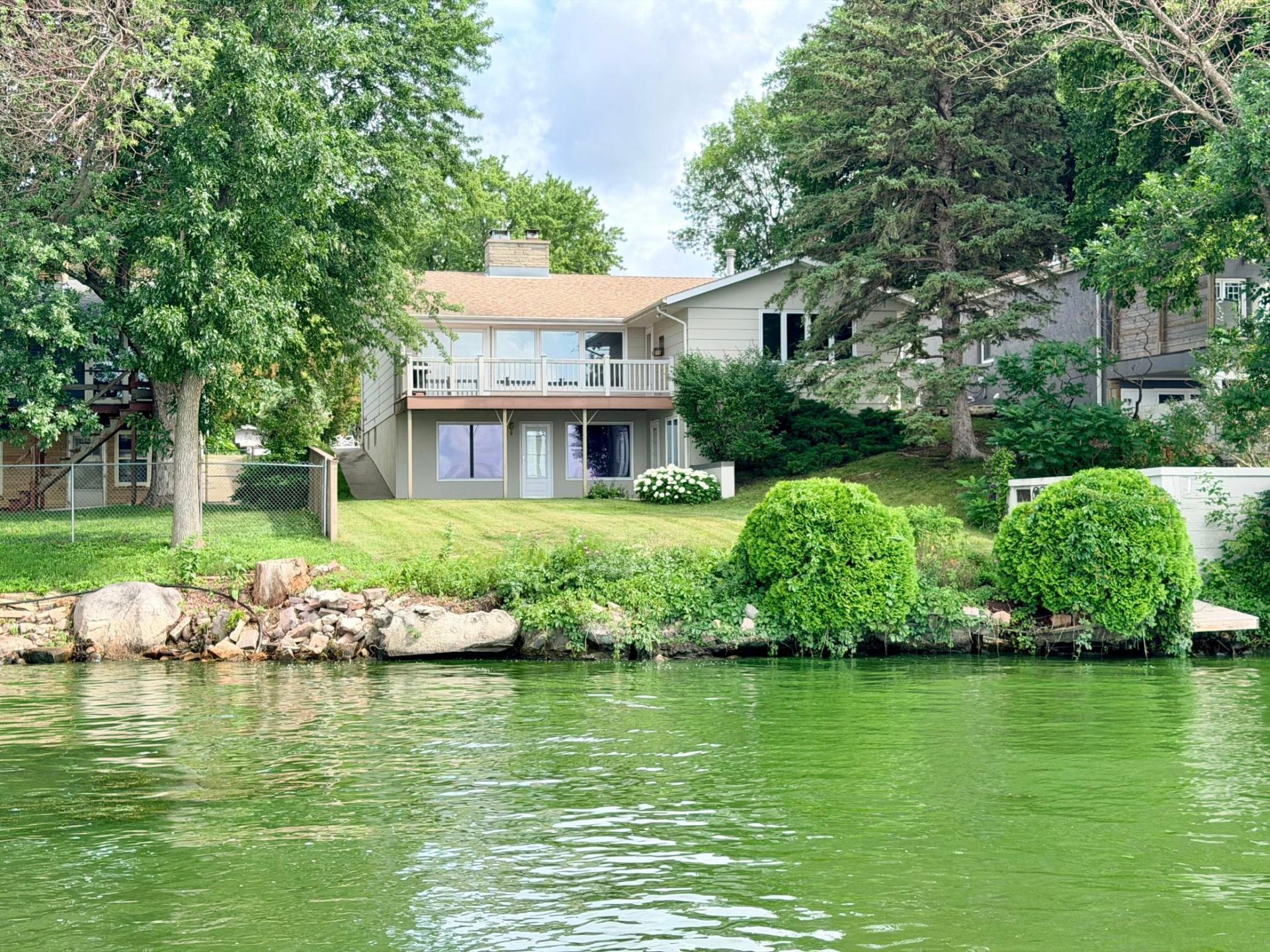 809 W Lake Avenue, Worthington, MN 56187