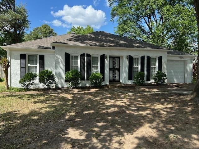 5718 Eastover Pl, Memphis, TN 38119 Main Photo