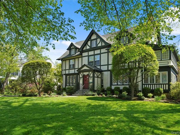 240 Monterey Avenue , Pelham, NY 10803