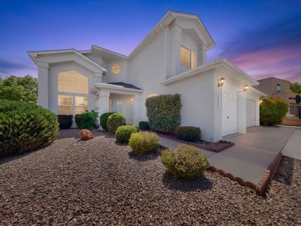 4424 Rancho Centro NW, Albuquerque, NM 87120